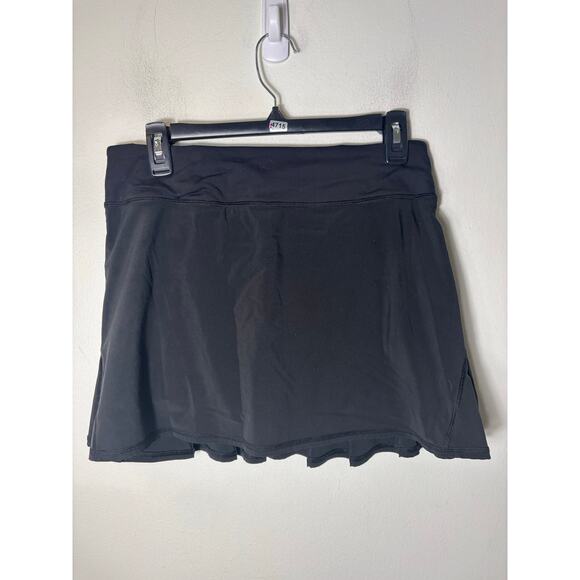 Lululemon Black Athletic Skirt/skort with Ruffles on the Butt Sz 6 - Picture 1 of 2